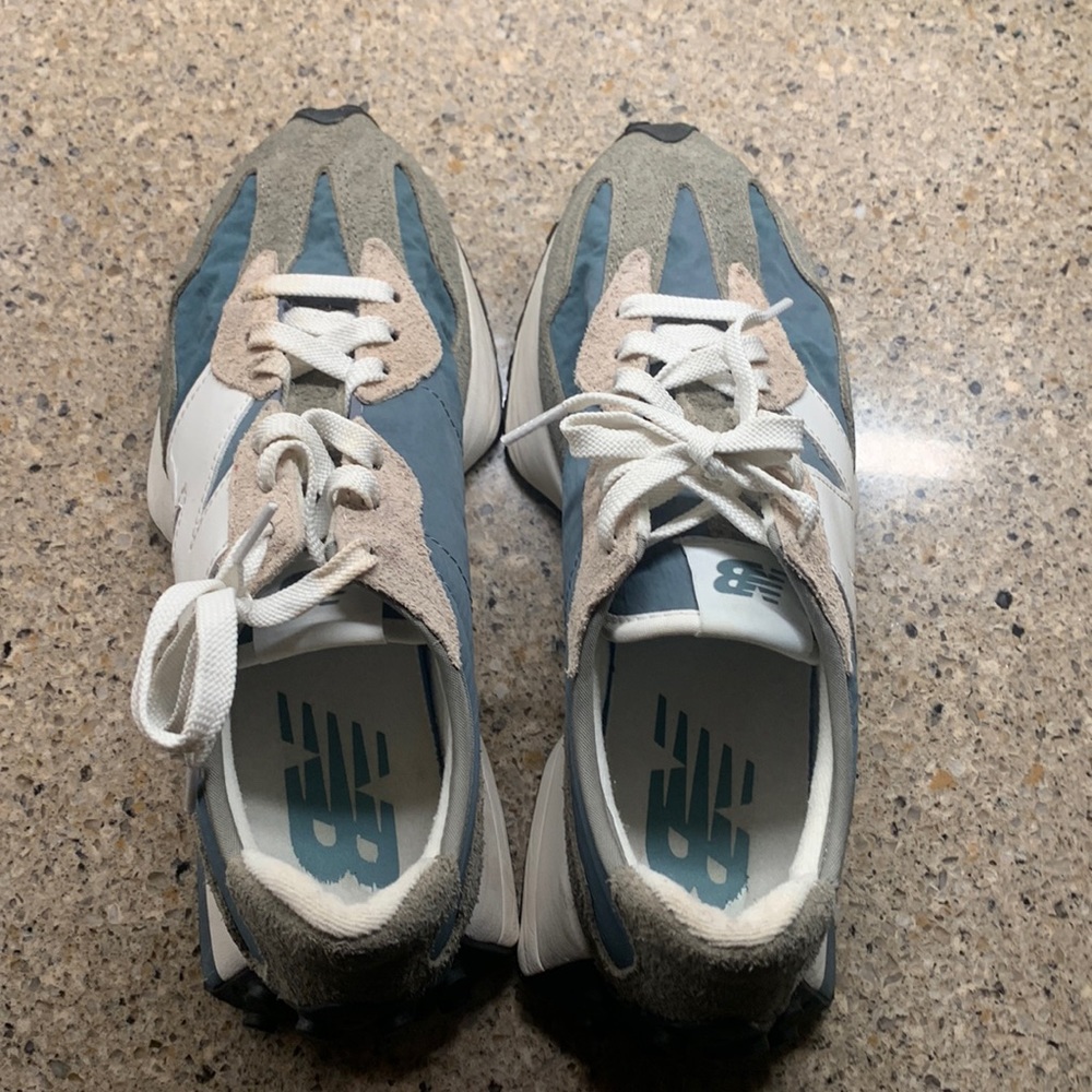 New Balance 327 W9.5 M8